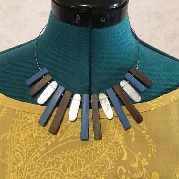 Culture Mix Blue, Brown & White Bib Style Necklace - Picture 3 of 13